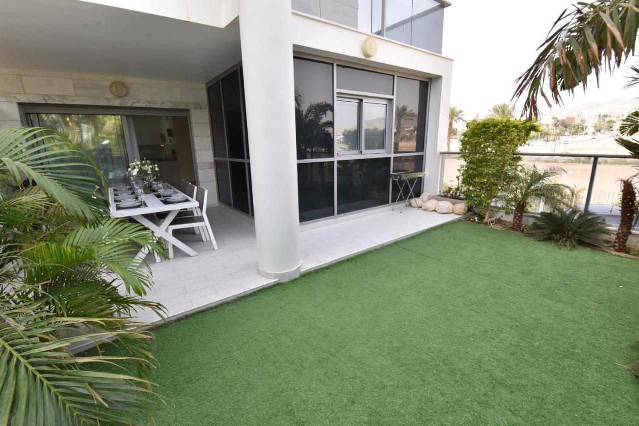 Ferienwohnung דירת גן דלוקס Eilat Exterior foto